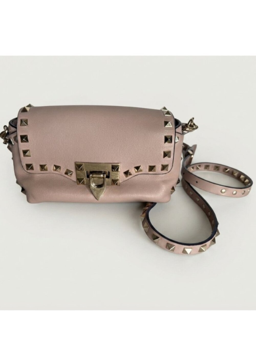 Valentino Garavani Rockstud Small Crossbody Bag – Poudre Pink-Beige